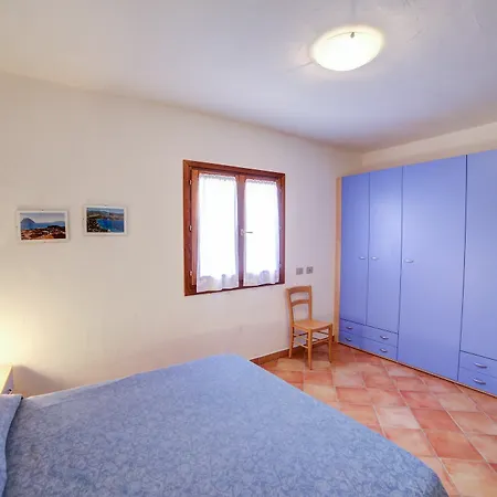 Apartment Delia *